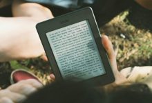 tech-gadgets-for-book-lovers:-how-to-have-the-ultimate-reading-experience