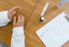 how-to-choose-the-right-medical-director-for-your-healthcare-business